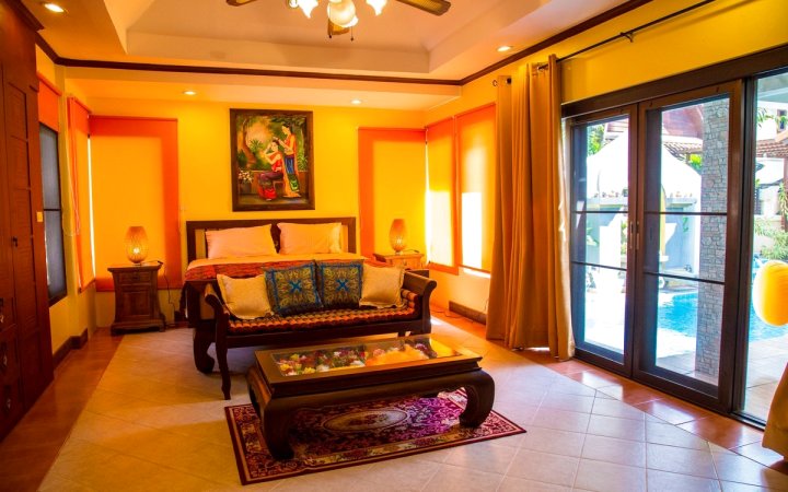 芭堤雅帕山四间卧室(Pattaya Phra Sang Four Bedroom)