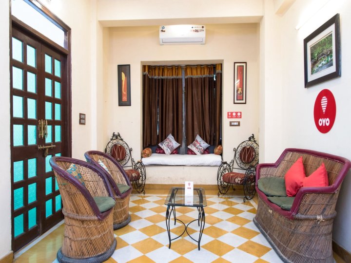 OYO 11544 古迹住宿皮丘拉湖附近之家酒店(OYO 11544 Home Heritage Stay Near Lake Pichola)