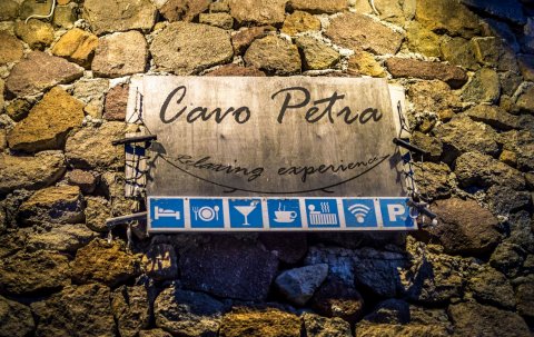 坎沃佩特拉酒店(Cavo Petra)