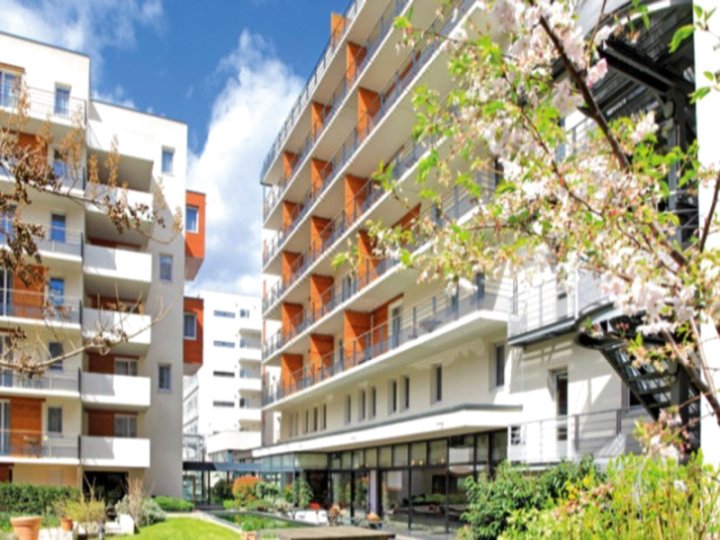 格勒诺布尔尤若坡典雅公园套房酒店(Park & Suites Elegance Grenoble Europole)