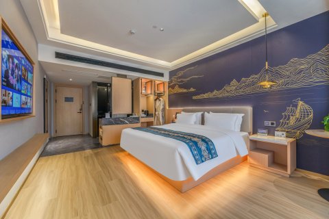 万兴逸云酒店(缙云万地广场店)