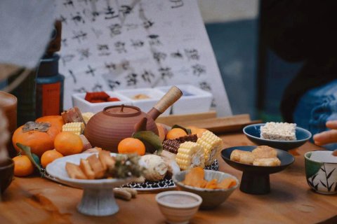 黟县无名初黑多白少民宿