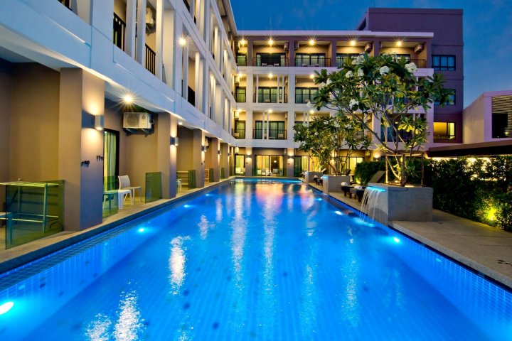 J 住宅酒店(Hotel J Residence Pattaya)