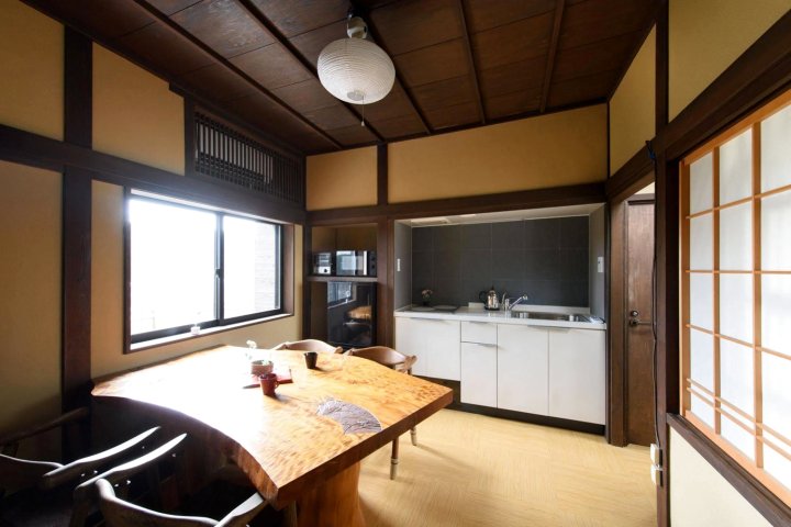 乌福町屋旅馆(Machiya Ufu Guest House)