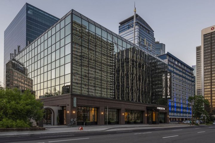 希尔顿启缤精选-韦斯特利卡尔加里市中心酒店(The Westley Calgary Downtown, Tapestry Collection by Hilton)