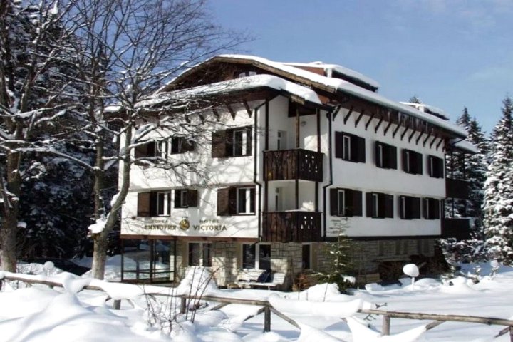 Victoria Hotel Borovets - Free Parking