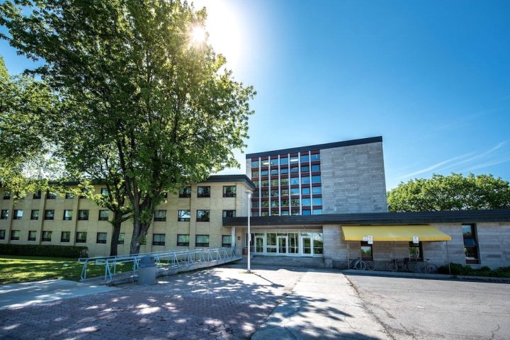 拉瓦尔大学公寓酒店(Résidences Université Laval)