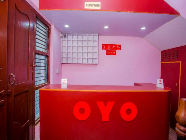 OYO242萨蒂扬酒店(OYO 242 Hotel Satyam)