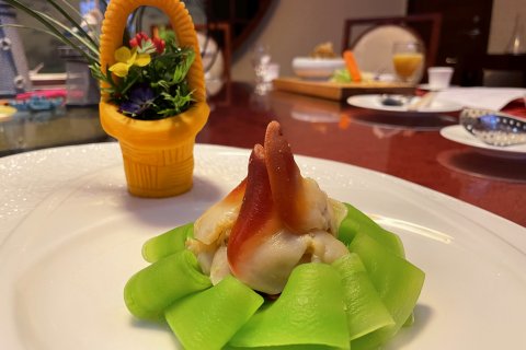 烟台南山皇冠假日酒店