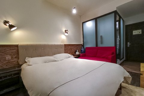 四姑娘山喜乐居主题客栈