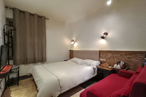 四姑娘山喜乐居主题客栈