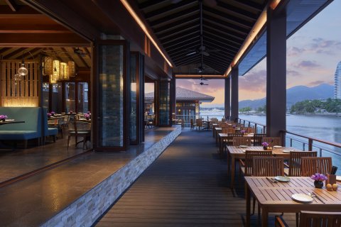 万宁神州半岛君悦酒店