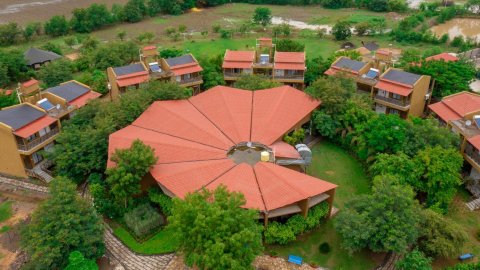 塔多巴的Chimur虎度假村(Chimur Tiger Resort at Tadoba)