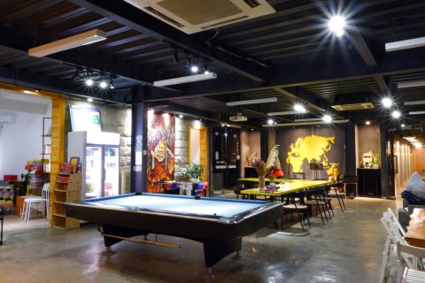 泉州众山小国际青旅