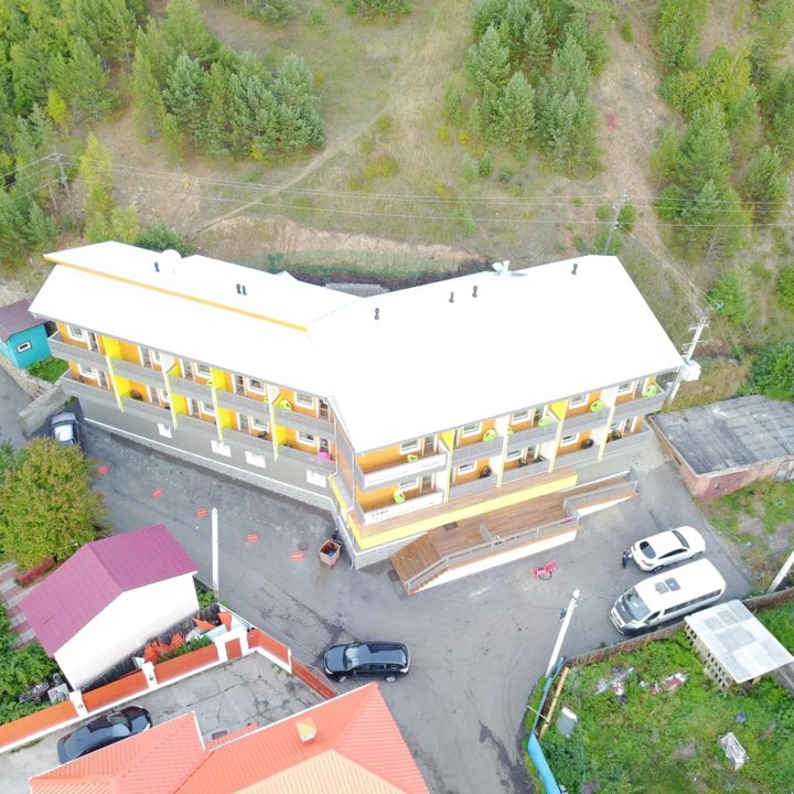 拜卡尔塞达旅馆(Guesthouse Baikal Cedar)