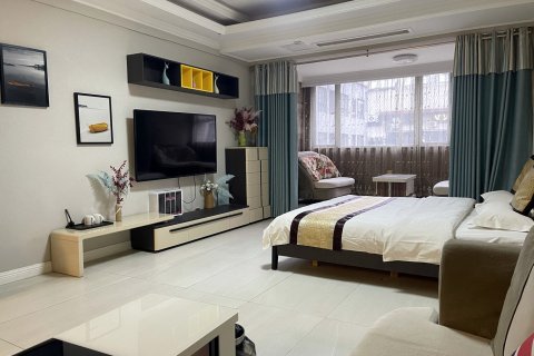 仟艺甄选民宿(开封鼓楼广场店)