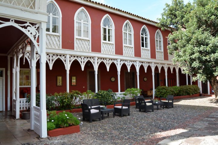 拉斯隆格拉斯乡村酒店(Hotel Rural Las Longueras)