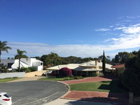 珀斯海滨度假屋(Perth Beachside Holiday House)