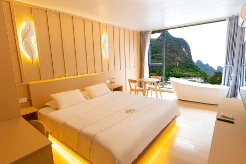 山寻雪山墅酒店(阳朔西街店)