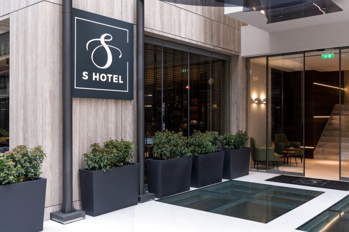 塞萨洛尼基S精品酒店(S Hotel Boutique Thessaloniki)