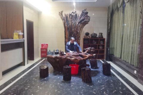 华泰大酒店(邵阳隆回汽车总站店)