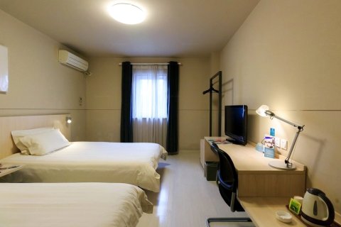 锦江之星酒店(新乡火车站胖东来店)