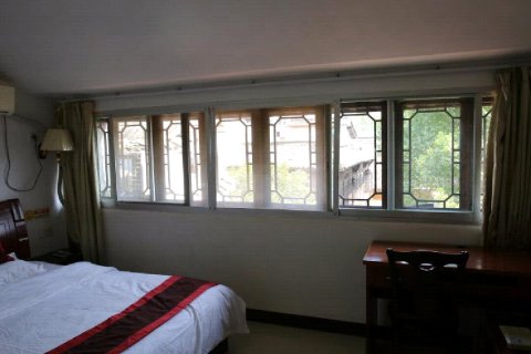 江山念八铺客栈