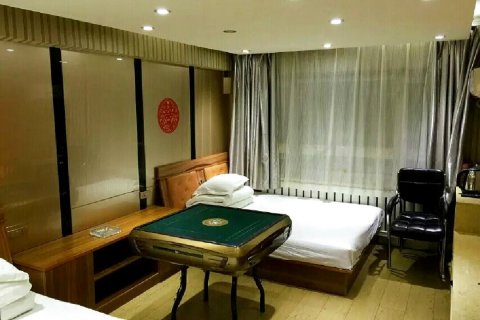 宁安东京城米兰时尚宾馆