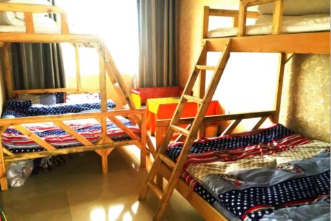 青海湖小牦牦家庭牧场