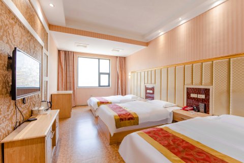 长葛鑫丰精品酒店