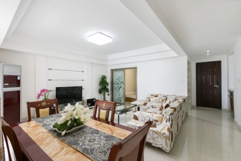 三亚海边漫步海景公寓