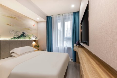 肯定观美酒店(南京新街口常府街地铁站店)