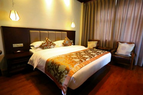 凤庆蒲宁寓庭院客栈