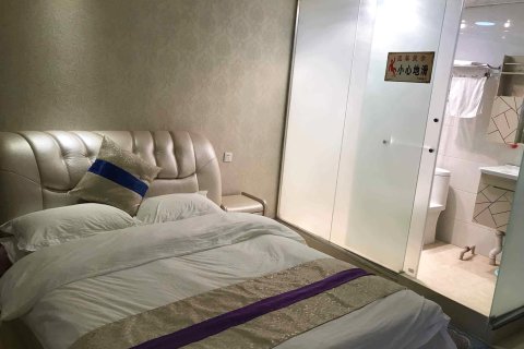 贡嘎凯悦主题酒店