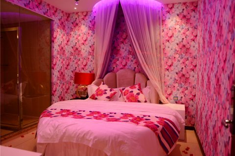 福泉巴蒂拉主题酒店