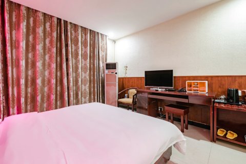 鄢陵皇朝商务宾馆