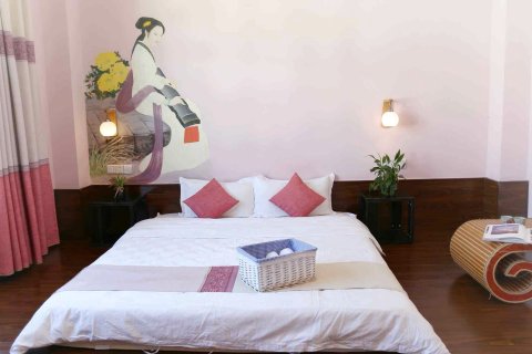 丹霞山萤火虫精品客栈