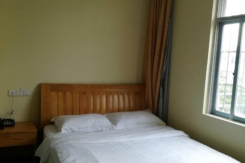 东兴环岛假日酒店