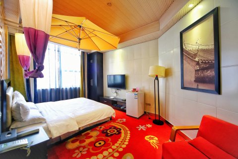 枣阳三三时尚精品酒店