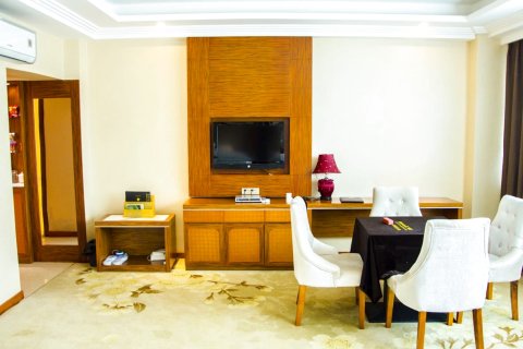 会泽臻恒大酒店