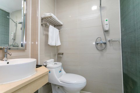 新人人酒店（上海火车站店）