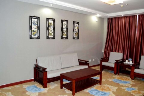 多伦达美草原商务酒店