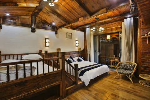 土司宣府(芙蓉镇大瀑布店)