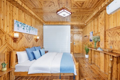 龙脊水稻田头民宿