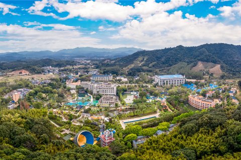 龙门铁泉黄金汤温泉度假酒店