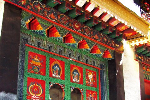 拉萨八宝宾馆(八廓街大昭寺店)