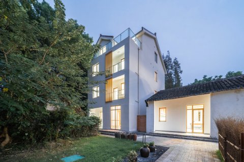 苏州白相里绿水人家酒店