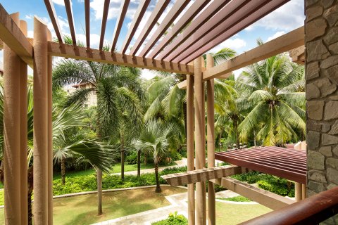 三亚亚龙湾希尔顿酒店