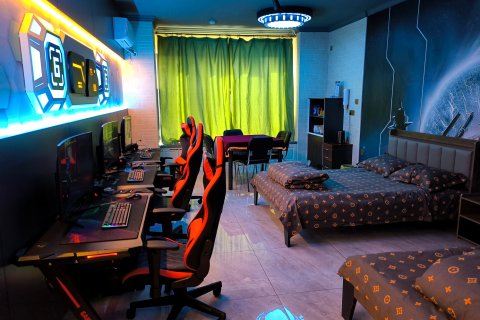 幽狐极速电竞公寓