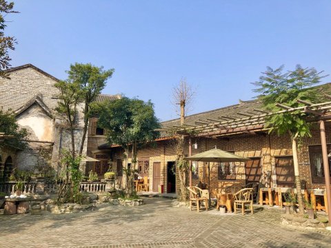 房主小范客栈(悦来正街分店)